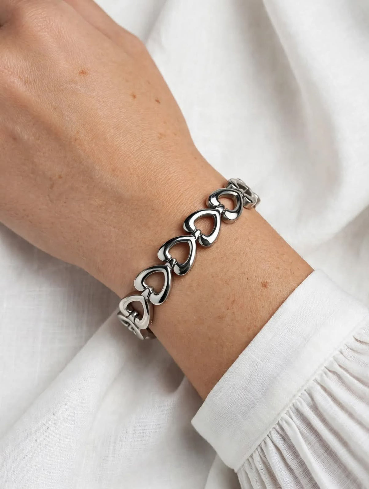 Tamangel Silver Heart Teardrop Bracelet for Women - Titanium Stainless Steel - Premium Queen Edition