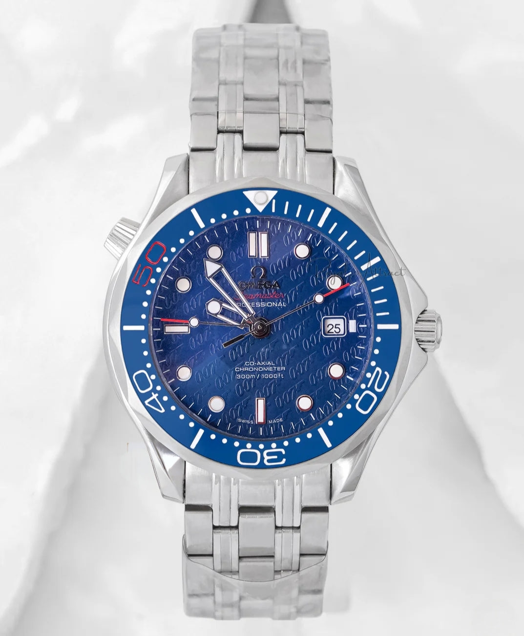 Latest Collection Silver With Blue Dial Automatic Luxury Watch For Men